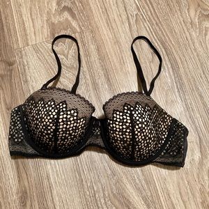 DKNY lace bra size 36C